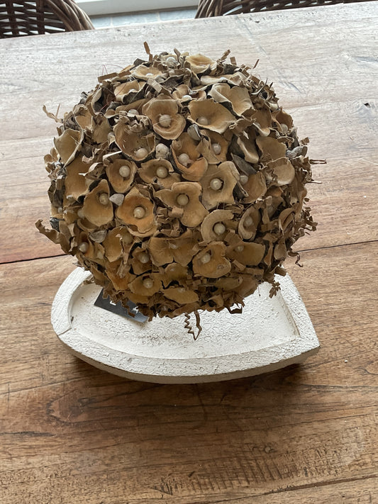 natuurbol op houten hart