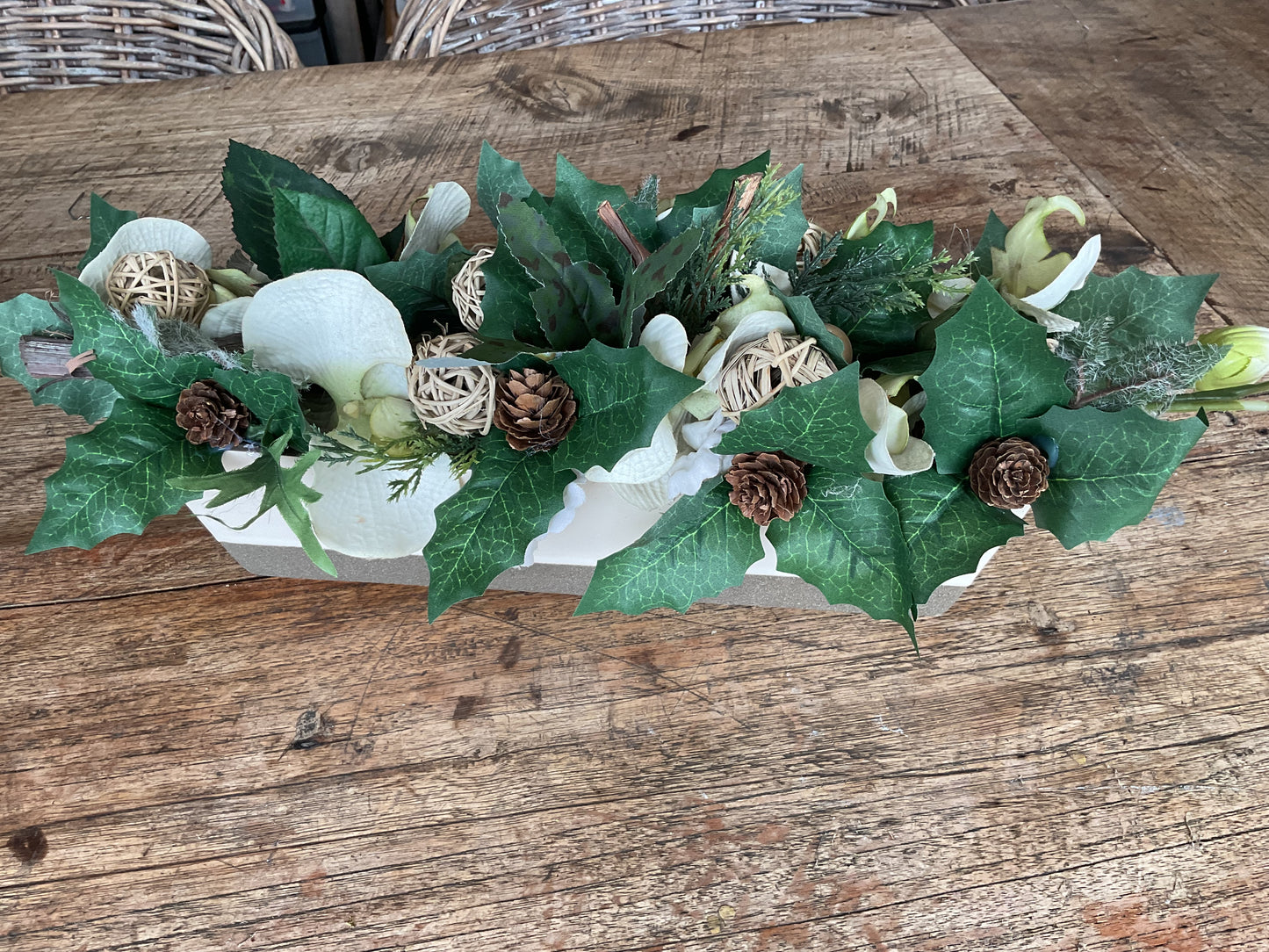 Rechthoekige pot met orchidee