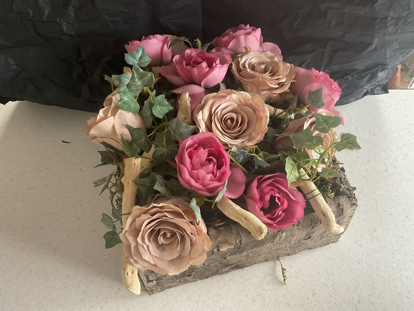 Grafstuk met rozen