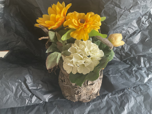 Boomstammetje met fleurige bloemen 25 cm
